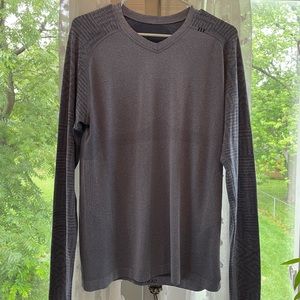 Lululemon Athletic V-Neck Long Sleeve/ Light Blue